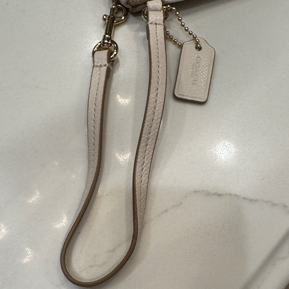 Coach Beige and Cream Wristlet - Picture 9 of 16